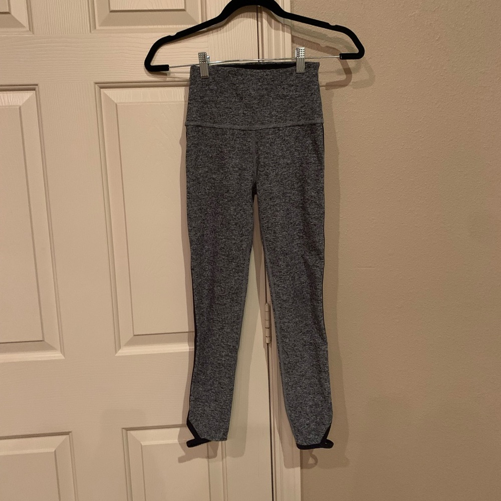 Beyond Yoga Charcoal Leggings